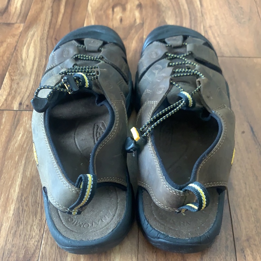 ❌SOLD❌ KEEN Newport Leather Hiking Sandals - Picture 3 of 7
